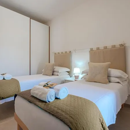 Il Corallo - Elegante & 4 Min Dalla Willa San Teodoro (Sardinia)