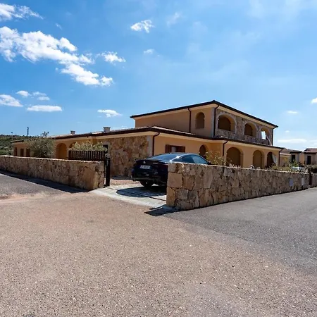 Villa Il Corallo - Elegante & 4 Min Dalla